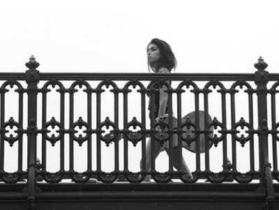 Amy Winehouse, ‘Over the Bridge’ © Oscar Lasa at Proud Galleries London