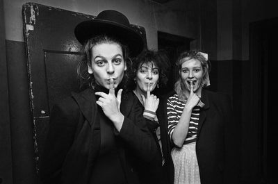 The Slits, ‘Posing in Corridor’ © Michael Grecco at Proud Galleries, London