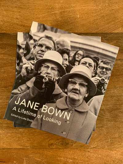 BOOK / JANE BOWN: A LIFETIME OF LOOKING / JANE BOWN © Jane Bown at Proud Galleries, London